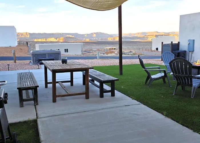 Hot Tub W/lake View, Roof Deck, Game Room, W/d Holiday home Page