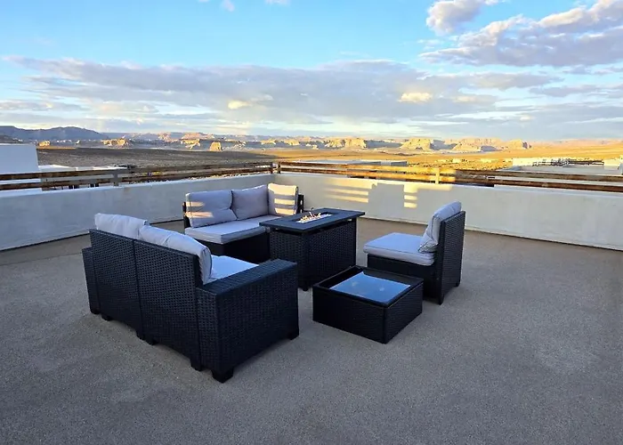 Hot Tub W/lake View, Roof Deck, Game Room, W/d Page